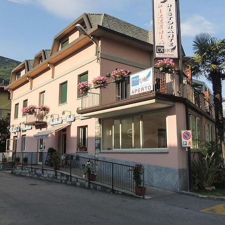 Albergo Lario Gera Lario Kültér fotó
